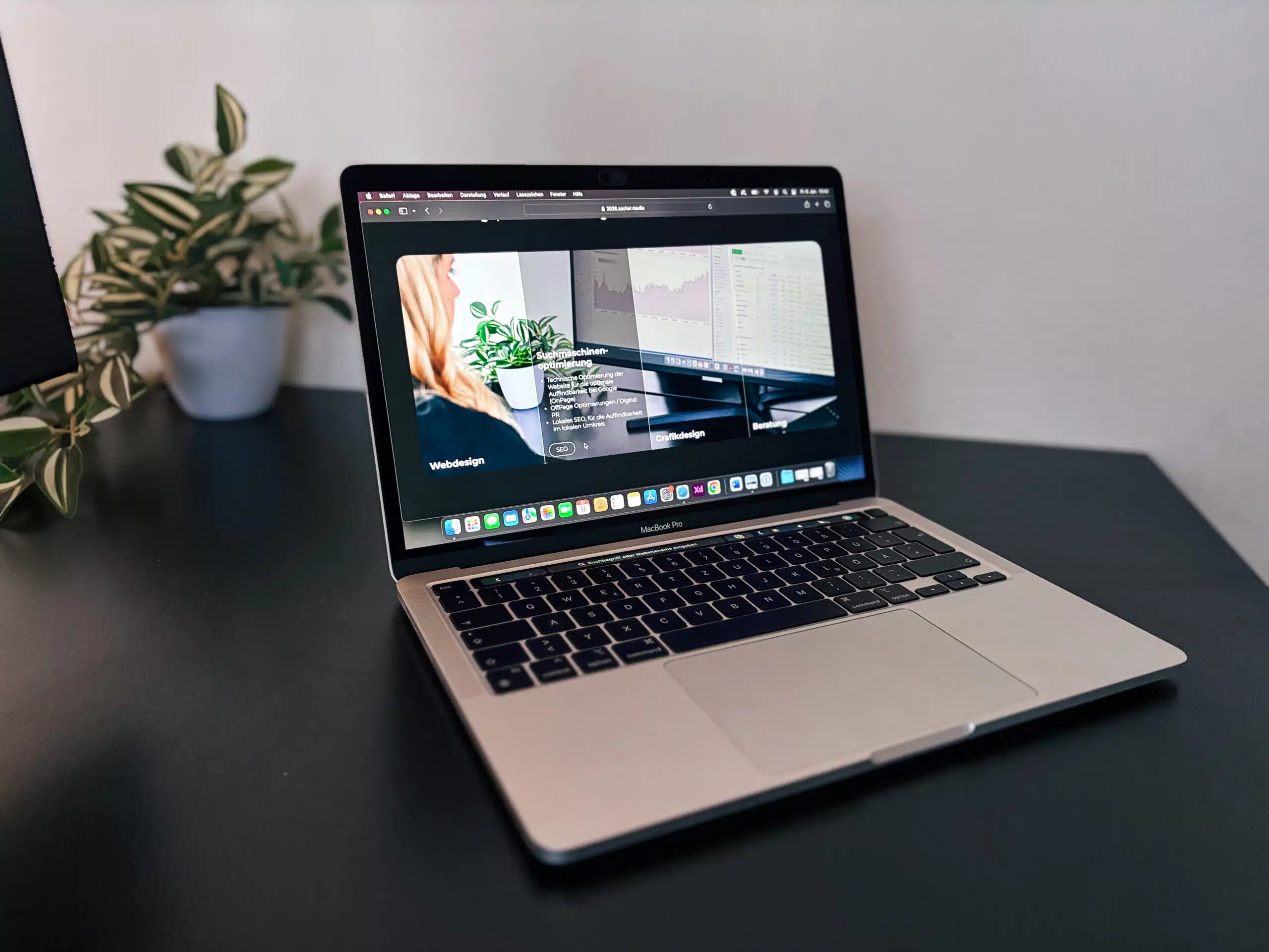 Marketing-Strategie | Seo koeln macbook scaled.jpg